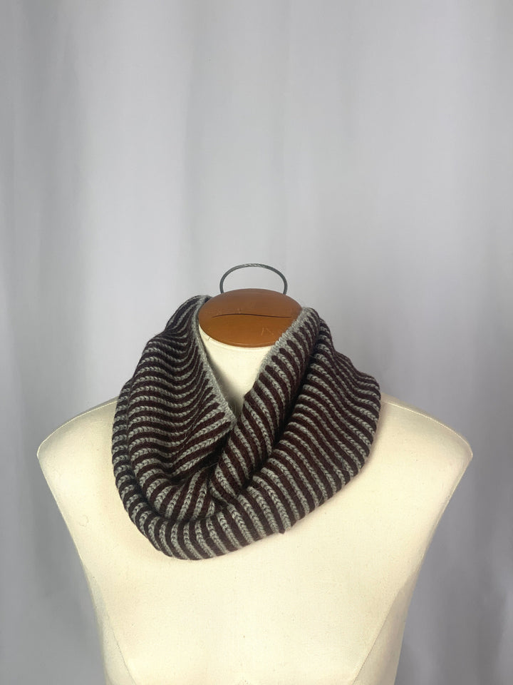 Unity 100% Baby Llama Warmer Scarf