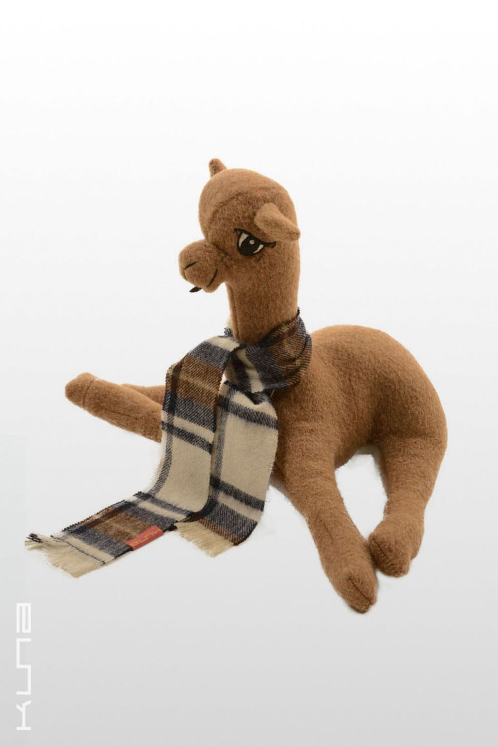Alpaquita Toy With Scarf