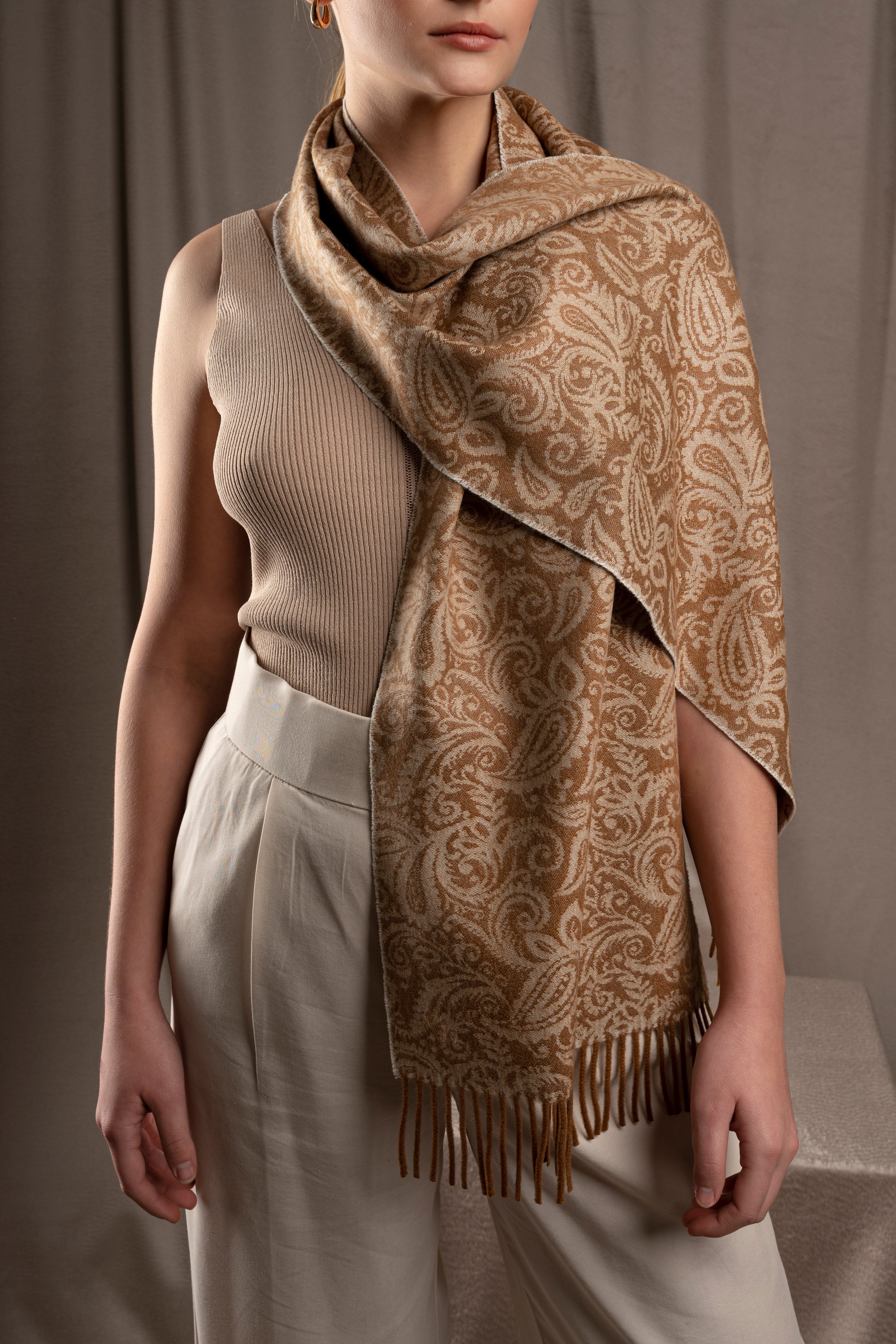 Coppet Jacquard Vicuna & Cashmere Scarf – Alpaca Collections