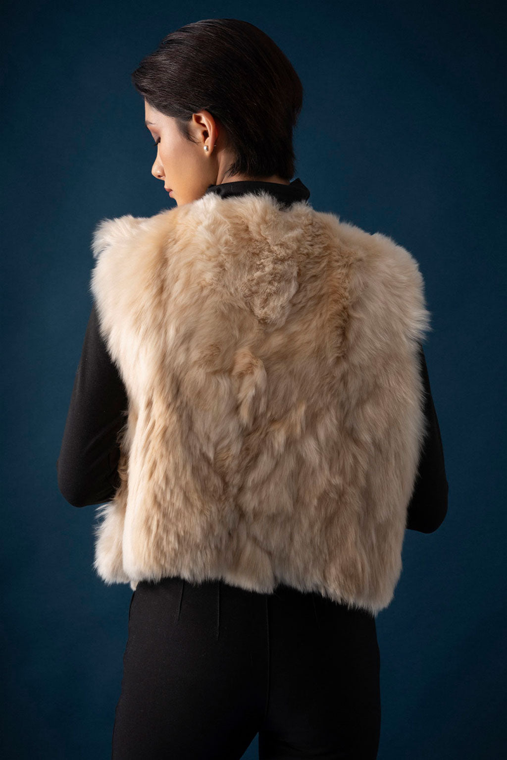 Suri Alpaca Fur Vest – Alpaca Collections