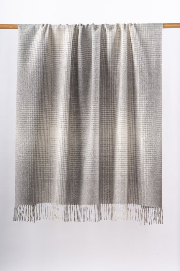 Musi Ombre Check Alpaca Blanket