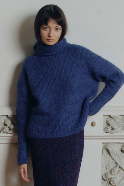 Paulina-Sweater-Blue-2_grande.