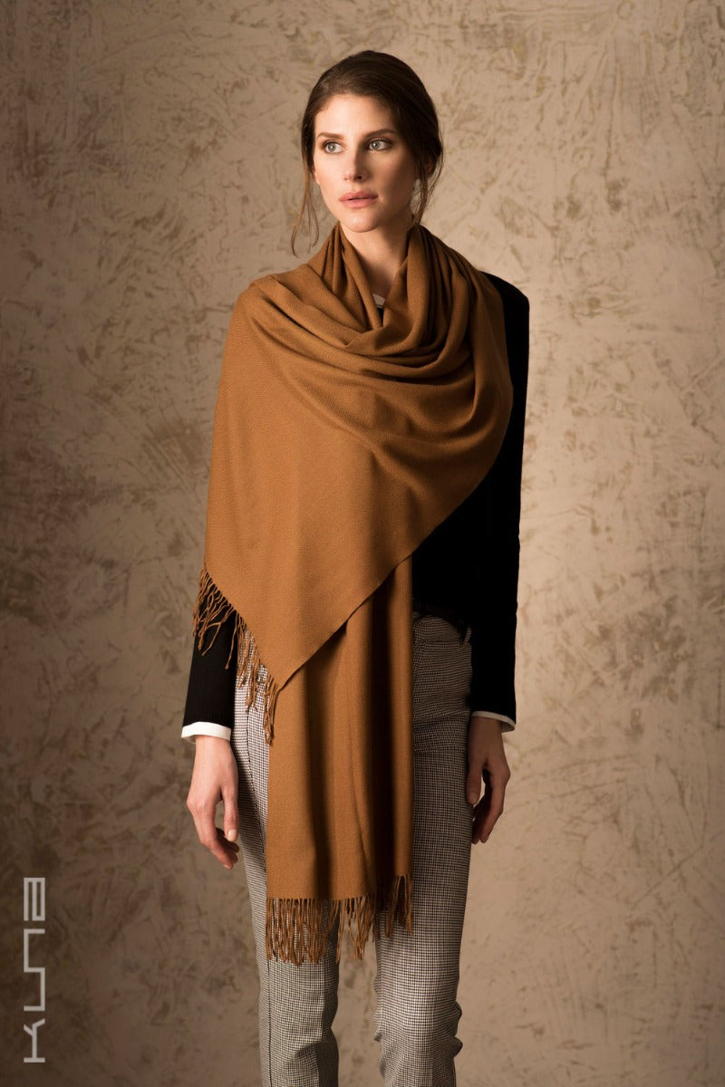 Bellinzona 100% Vicuña Shawl – Alpaca Collections